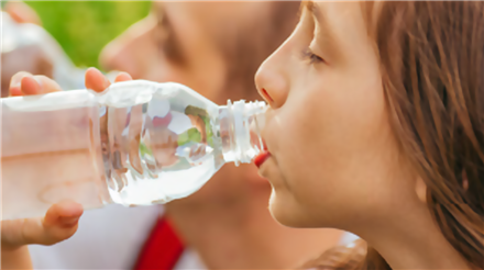 kid drinking