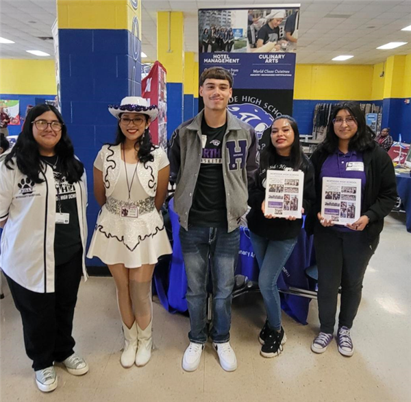 Ambassadors representing Magnet!